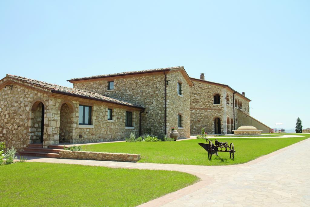 Agriturismo San Lorenzo Серре-ди-Раполано Экстерьер фото